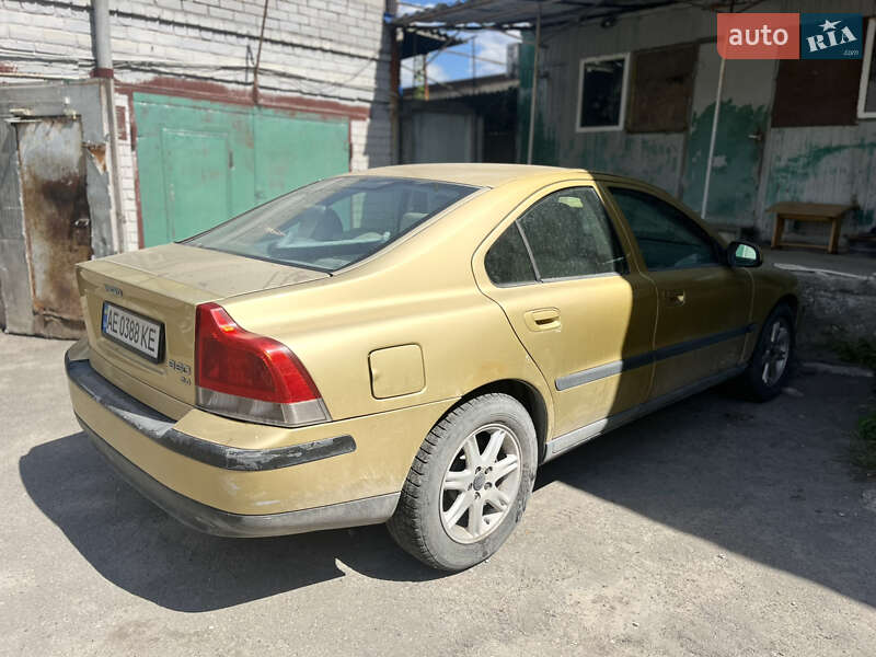 Седан Volvo S60 2001 в Днепре