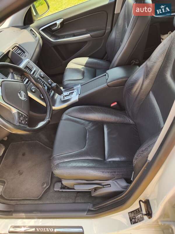 Седан Volvo S60 2012 в Ковеле