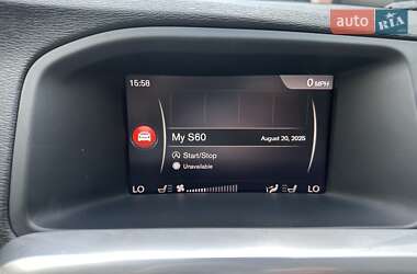 Седан Volvo S60 2017 в 