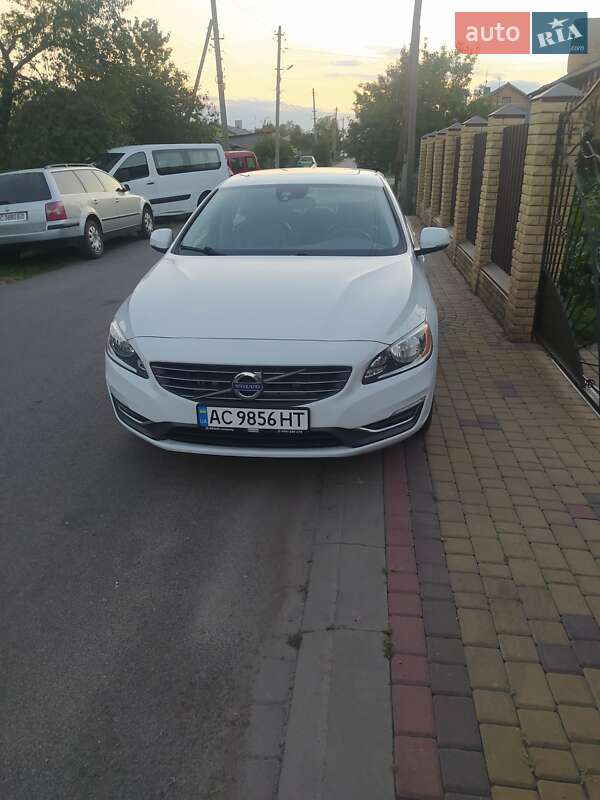 Volvo S60 2014