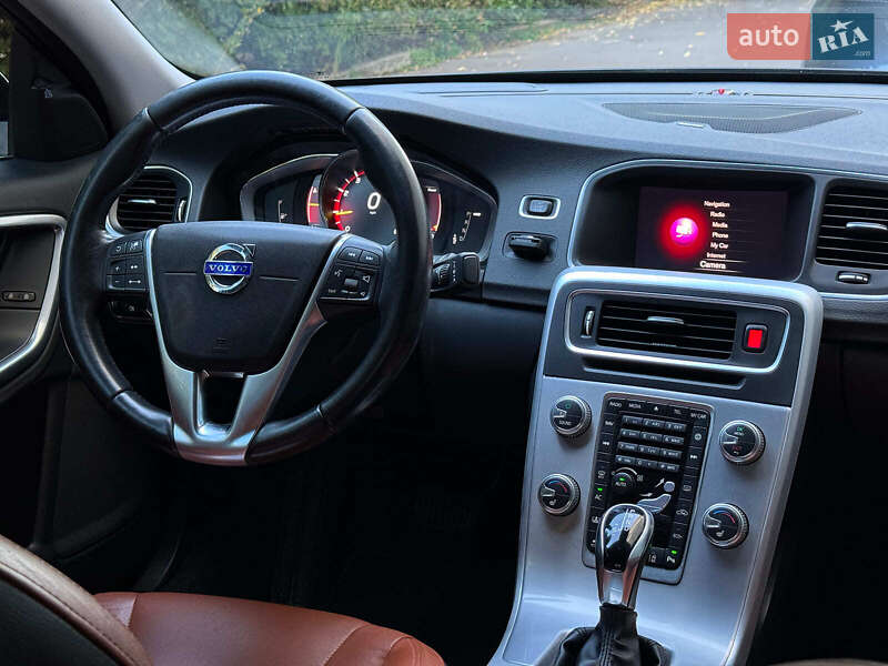 Седан Volvo S60 2017 в Виннице фото 27 Седан Volvo S60 2017 в Виннице