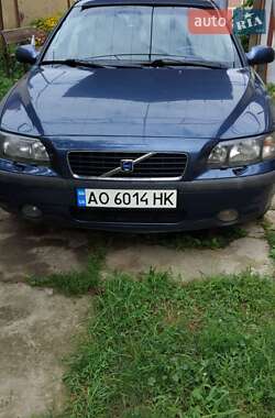 Седан Volvo S60 2000 в 