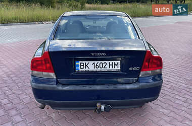 Седан Volvo S60 2001 в 