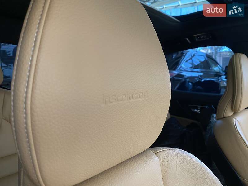Седан Volvo S60 2019 в Одессе