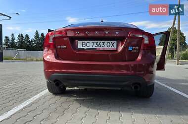 Седан Volvo S60 2010 в 