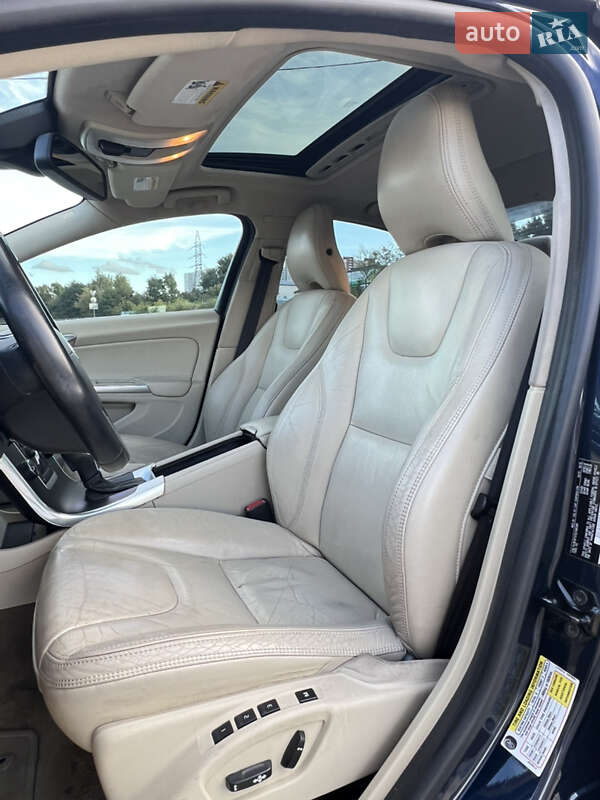 Седан Volvo S60 2012 в Киеве фото 18 Седан Volvo S60 2012 в Киеве