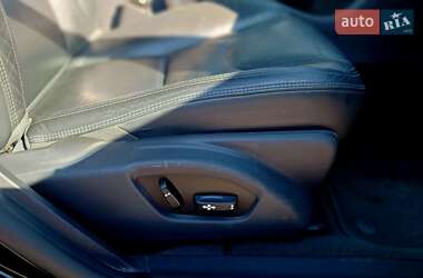 Седан Volvo S60 2012 в 