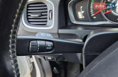 Седан Volvo S60 2017 в 