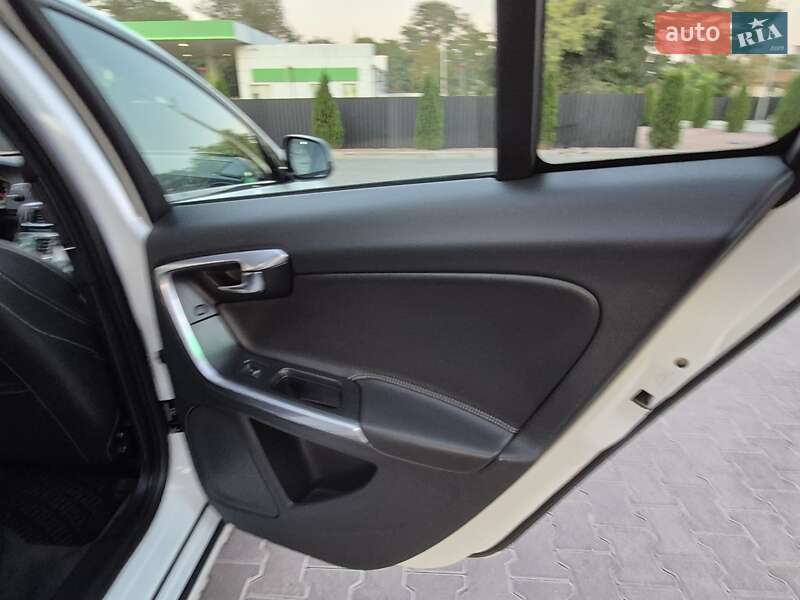 Седан Volvo S60 2017 в Одессе фото 37 Седан Volvo S60 2017 в Одессе