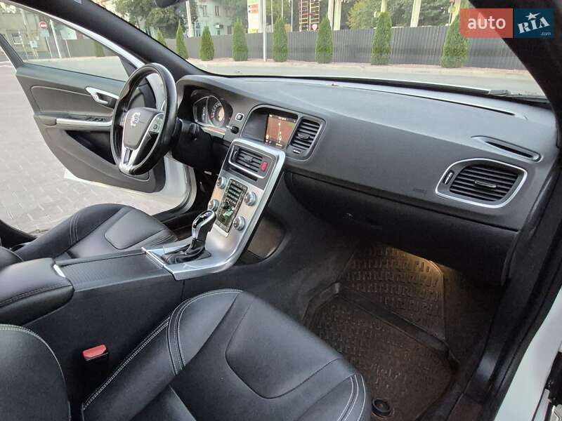 Седан Volvo S60 2017 в Одессе фото 42 Седан Volvo S60 2017 в Одессе