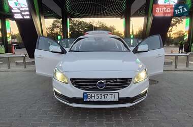 Седан Volvo S60 2017 в 