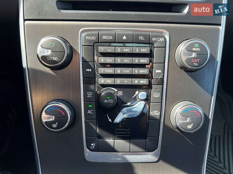 Седан Volvo S60 2013 в Києві