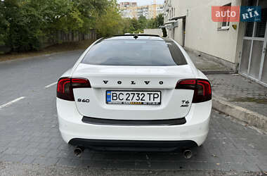 Седан Volvo S60 2013 в 