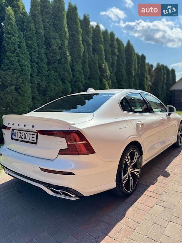 Седан Volvo S60 2020 в Києві фото 4 Седан Volvo S60 2020 в Києві