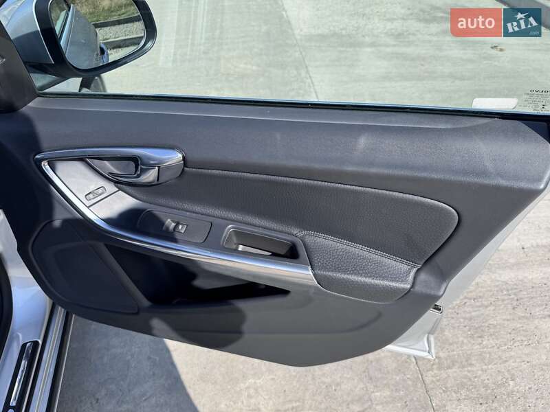 Седан Volvo S60 2013 в Николаеве фото 52 Седан Volvo S60 2013 в Николаеве