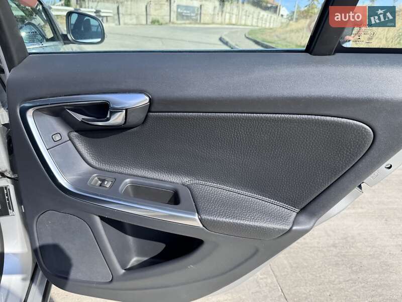 Седан Volvo S60 2013 в Николаеве фото 59 Седан Volvo S60 2013 в Николаеве