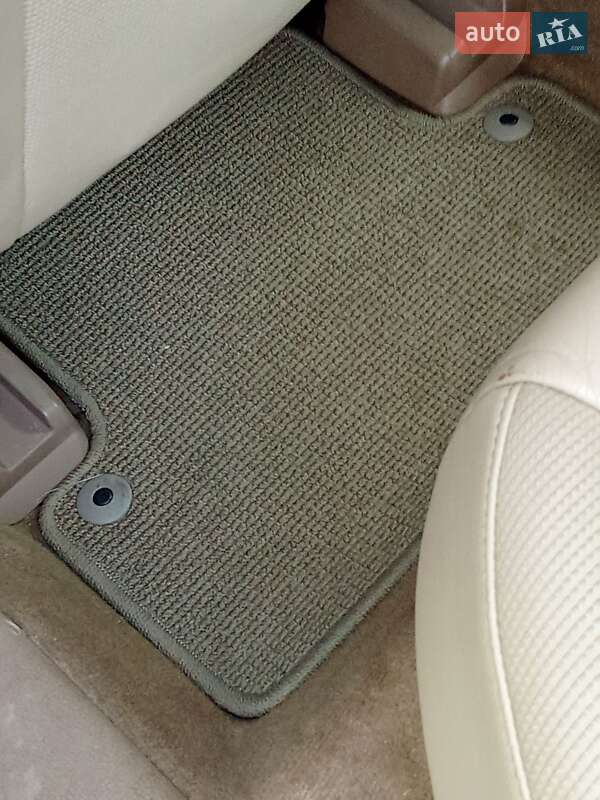 Седан Volvo S60 2006 в Чернигове