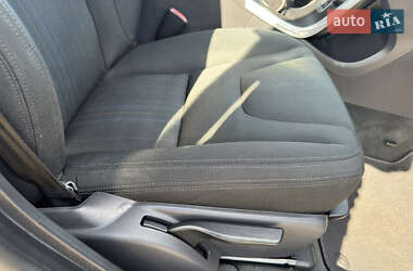 Седан Volvo S60 2012 в 