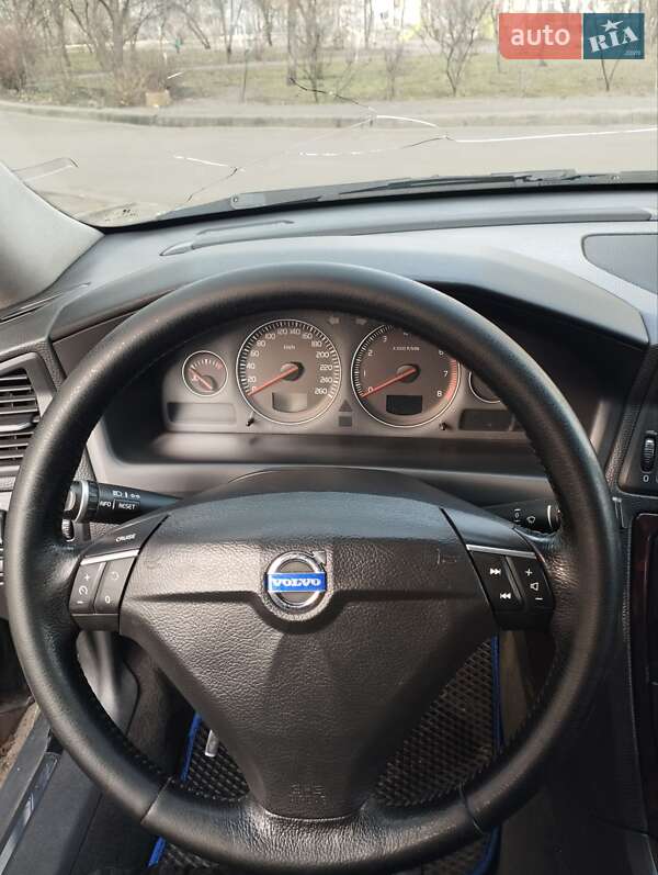 Седан Volvo S60 2006 в Киеве фото 7 Седан Volvo S60 2006 в Киеве