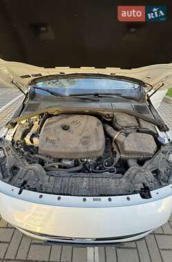 Седан Volvo S60 2016 в 