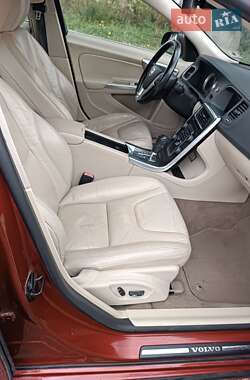 Седан Volvo S60 2011 в 