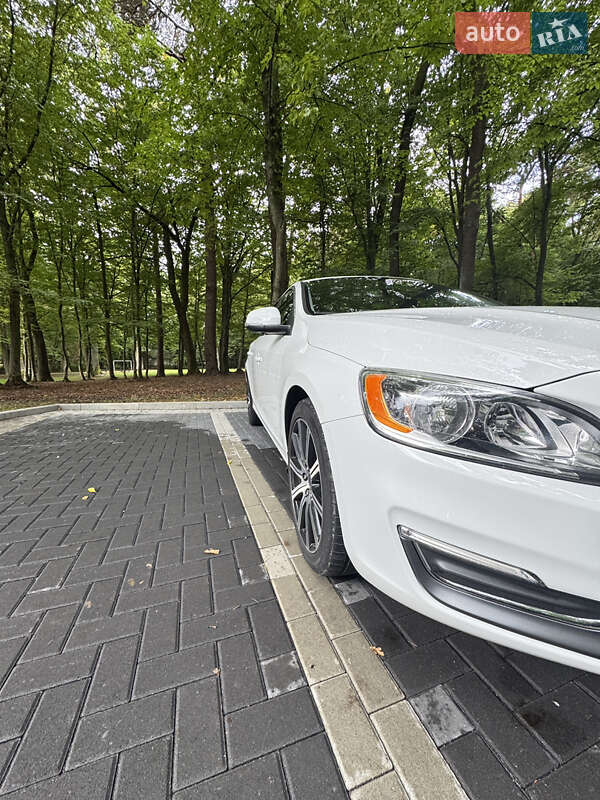 Седан Volvo S60 2017 в Луцке фото 23 Седан Volvo S60 2017 в Луцке