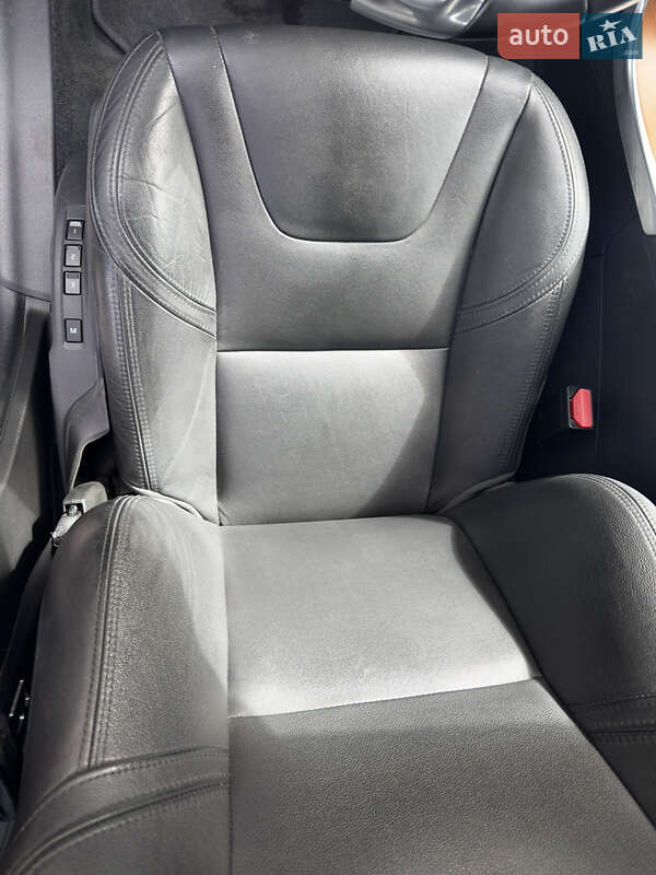 Седан Volvo S60 2016 в Харькове