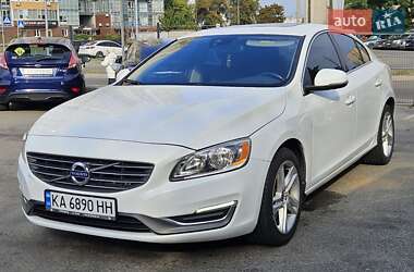 Седан Volvo S60 2013 в Киеве
