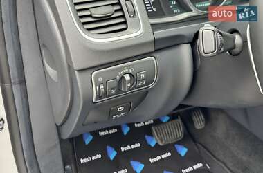 Седан Volvo S60 2014 в 