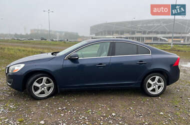 Седан Volvo S60 2011 в 