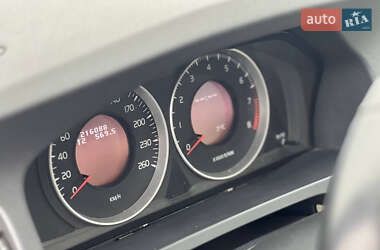 Седан Volvo S60 2011 в 