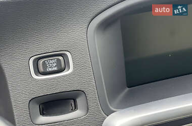Седан Volvo S60 2011 в 