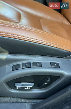 Седан Volvo S60 2012 в 