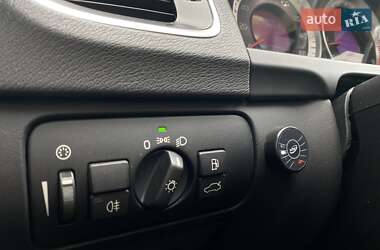 Седан Volvo S60 2011 в 