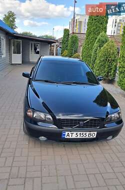Седан Volvo S60 2004 в 