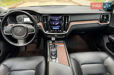 Седан Volvo S60 2021 в 
