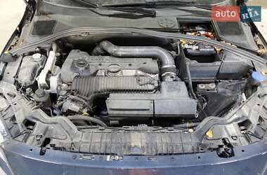 Седан Volvo S60 2014 в 