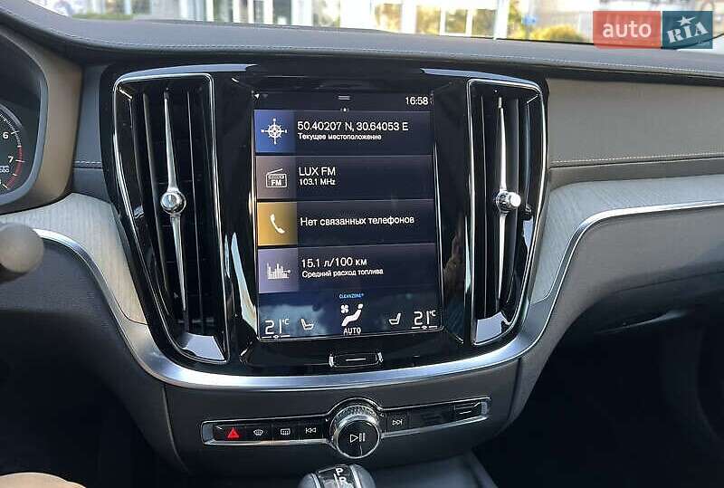 Седан Volvo S60 2019 в Києві