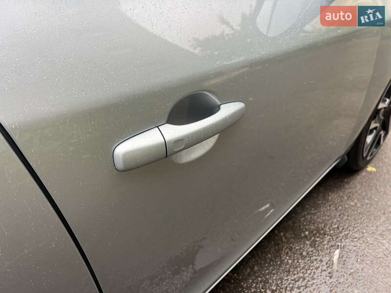 Седан Volvo S60 2017 в Рівному