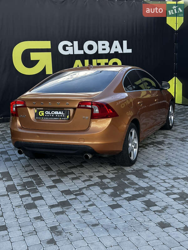 Седан Volvo S60 2013 в Львові фото 24 Седан Volvo S60 2013 в Львові
