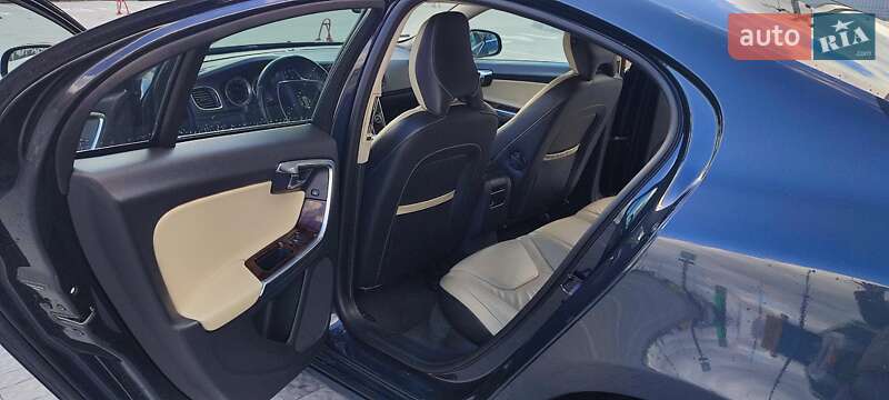 Седан Volvo S60 2012 в Львове фото 10 Седан Volvo S60 2012 в Львове