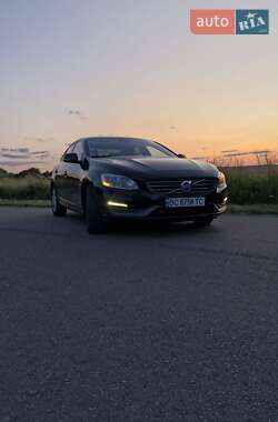 Седан Volvo S60 2013 в 