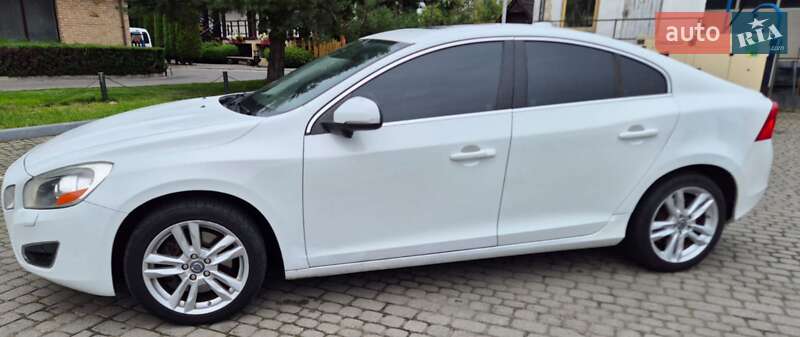 Седан Volvo S60 2012 в Івано-Франківську