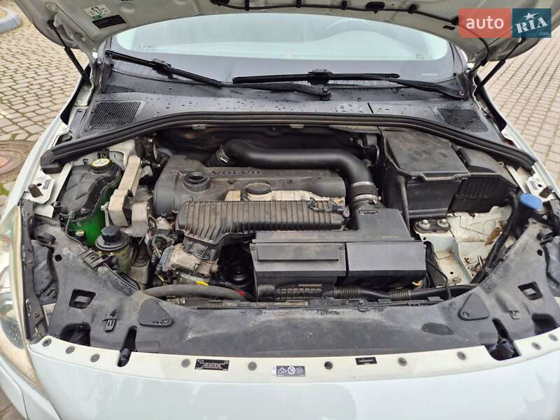 Седан Volvo S60 2012 в Івано-Франківську