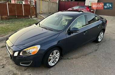 Седан Volvo S60 2012 в Болграде