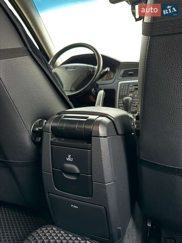 Седан Volvo S60 2005 в Одессе