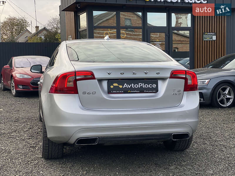 Седан Volvo S60 2013 в Луцке фото 72 Седан Volvo S60 2013 в Луцке