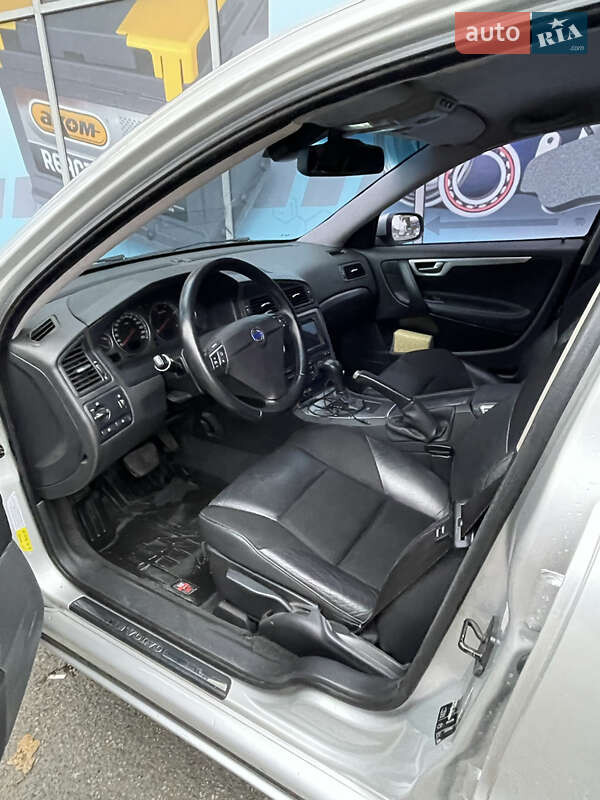 Седан Volvo S60 2006 в Киеве фото 12 Седан Volvo S60 2006 в Киеве