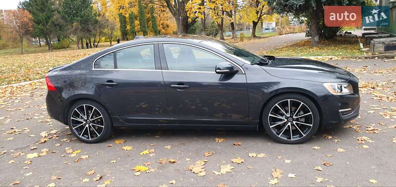 Седан Volvo S60 2015 в Ровно фото 5 Седан Volvo S60 2015 в Ровно