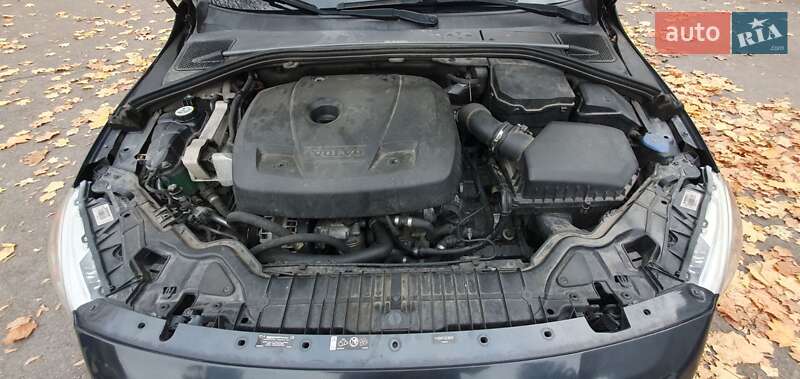 Седан Volvo S60 2015 в Ровно фото 20 Седан Volvo S60 2015 в Ровно